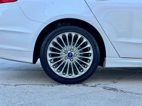 Used 2015 Ford Fusion Titanium image 29