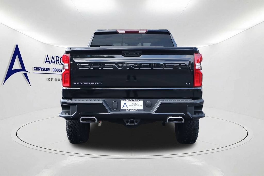 Used 2024 Chevrolet Silverado 1500 LT Trail Boss w/ Convenience Package II AWD/4WD image 5