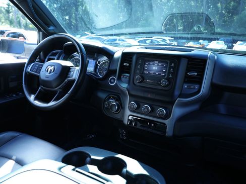 Used 2022 RAM 2500 Tradesman w/ Chrome Appearance Group image 35