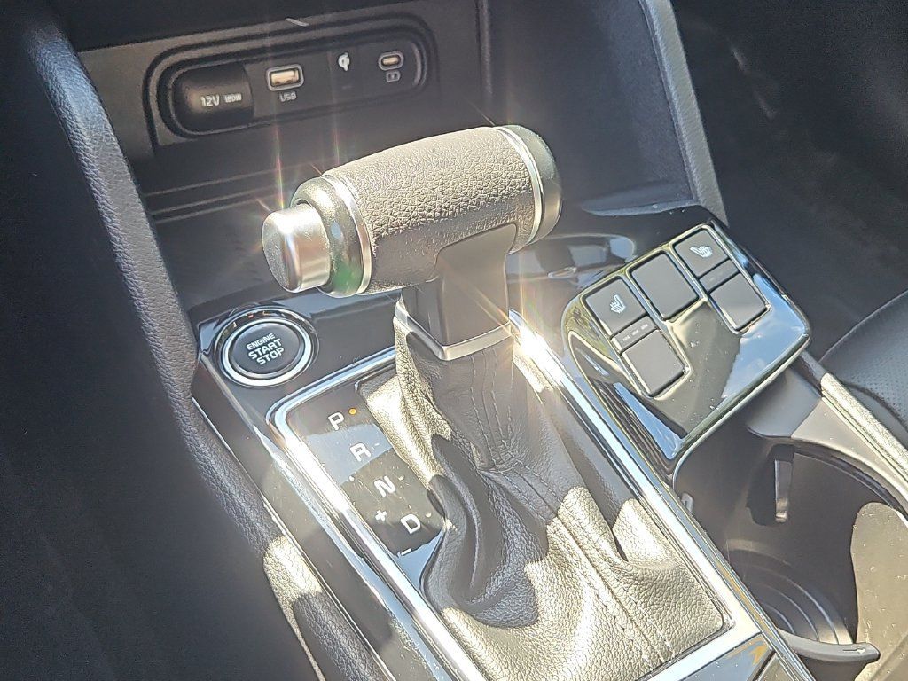 Certified 2024 Kia Sportage EX AWD/4WD image 25