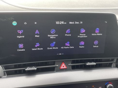 Certified 2025 Kia Sportage SX Prestige image 23