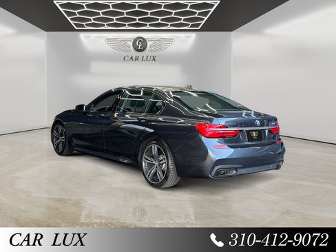 Used 2018 BMW 750i RWD image 3