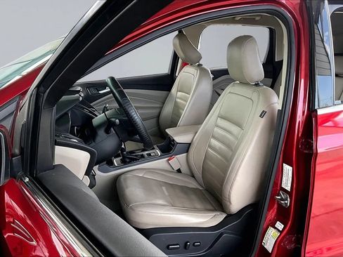 Used 2018 Ford Escape SEL FWD image 18