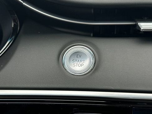 New 2025 Genesis Electrified GV70 Advanced w/ Prestige Package image 23