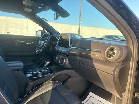 Used 2023 Chevrolet Blazer Premier w/ Enhanced Convenience Package image 33