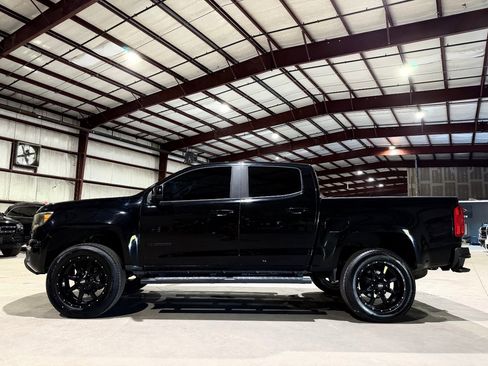 Used 2018 Chevrolet Colorado Z71 AWD/4WD image 8