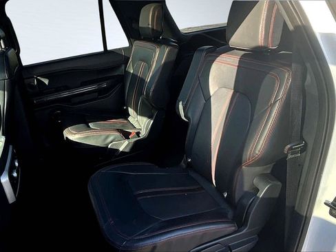Certified 2022 Ford Expedition Max Limited image 17