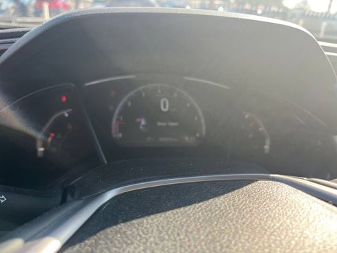 Used 2019 Honda Civic Sport Touring image 14