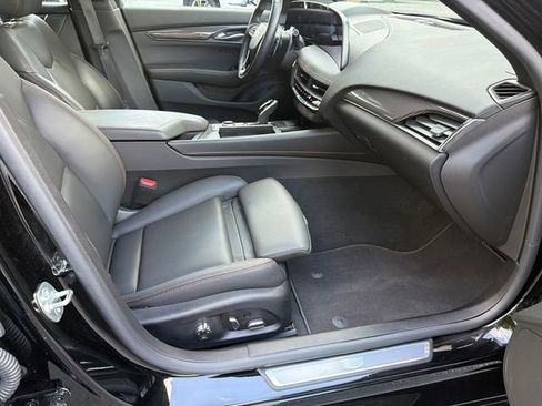 Used 2025 Cadillac CT5 Sport RWD image 13