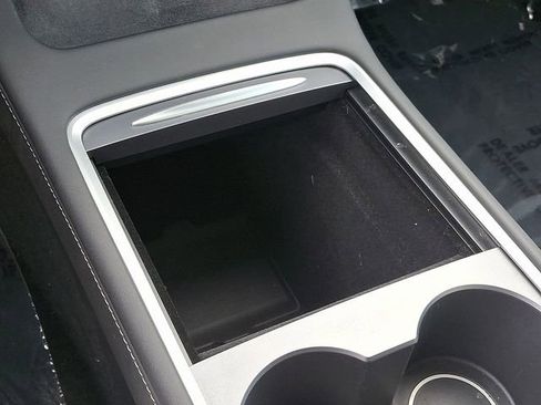 Used 2023 Tesla Model 3 Standard Range RWD image 29