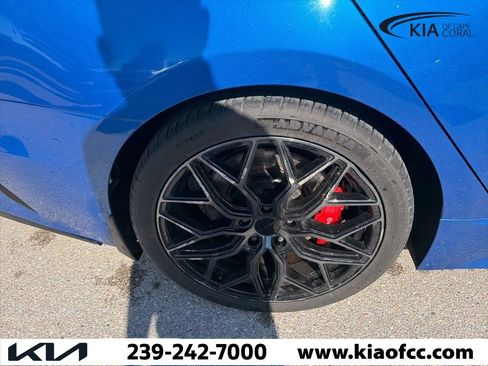 Used 2018 Kia Stinger GT2 image 12