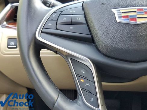 Used 2017 Cadillac XT5 Luxury w/ Driver Awareness Package FWD image 22