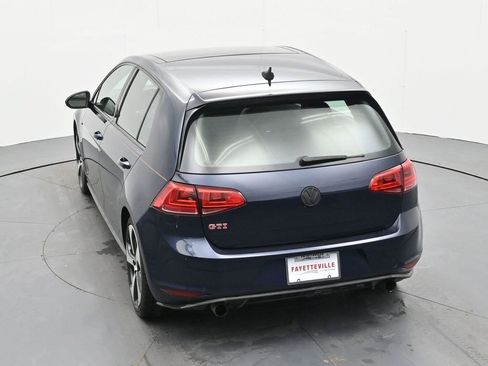 Used 2017 Volkswagen GTI SE image 23
