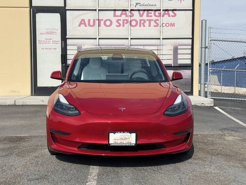 Used 2022 Tesla Model 3 Long Range AWD/4WD image 3