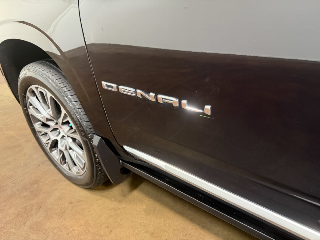 Used 2025 GMC Yukon Denali w/ Denali Reserve Package AWD/4WD image 53