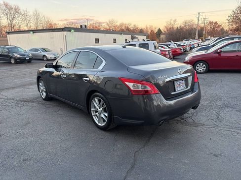 Used 2011 Nissan Maxima 3.5 SV w/ Cold Pkg image 3