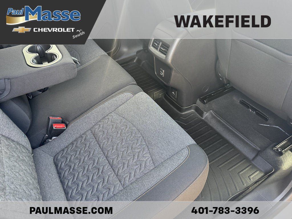 Used 2024 Chevrolet Equinox LT FWD image 20