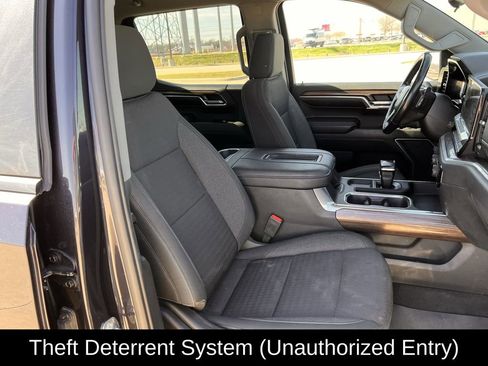 Used 2022 Chevrolet Silverado 1500 LT image 29