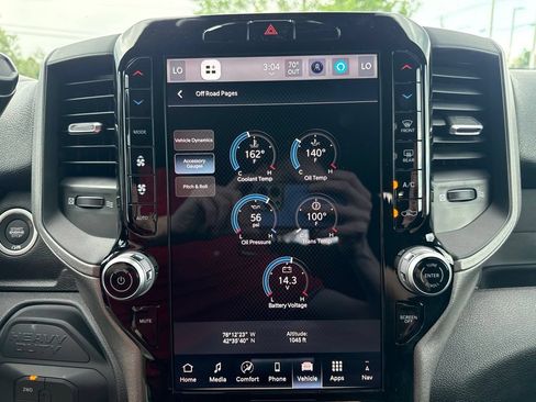 New 2026 RAM 2500 Tradesman AWD/4WD image 36