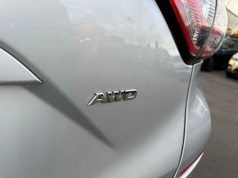 Used 2018 Nissan Murano S image 33
