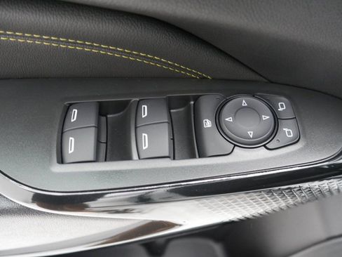 New 2026 Chevrolet Trax LT w/ Driver Confidence Package image 28