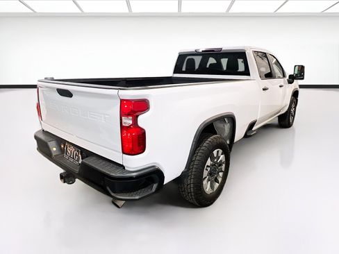 Used 2024 Chevrolet Silverado 2500 Custom w/ Custom Value Package RWD image 4