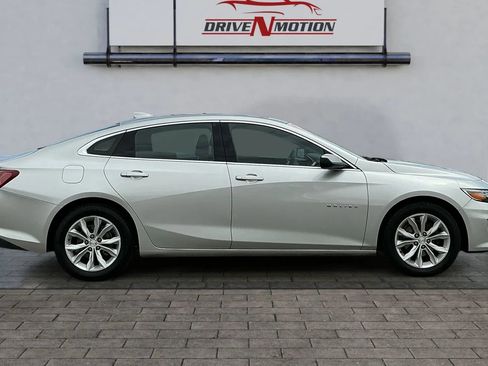 Used 2021 Chevrolet Malibu LT image 3