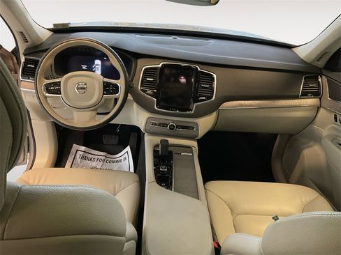 Certified 2024 Volvo XC90 B6 Plus w/ Protection Package image 10
