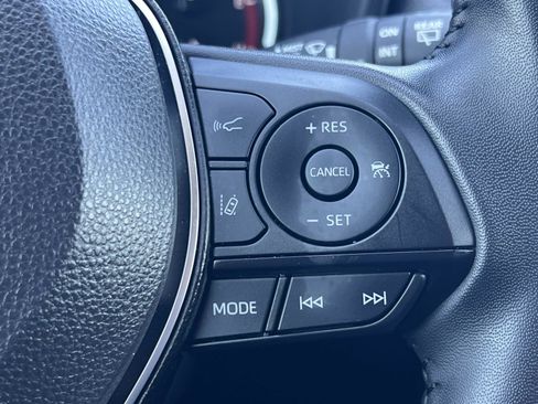 Used 2024 Toyota RAV4 XLE Premium image 10