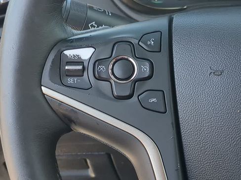 Used 2015 Buick LaCrosse Leather FWD image 22