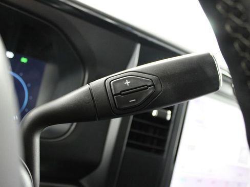 New 2026 Ford F250 Lariat w/ Black Appearance Package image 40