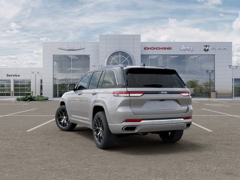 New 2025 Jeep Grand Cherokee Summit AWD/4WD image 3