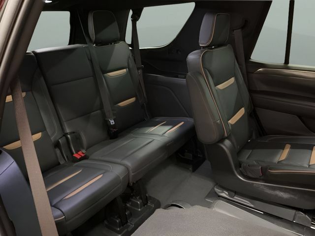 Used 2022 GMC Yukon AT4 AWD/4WD image 28