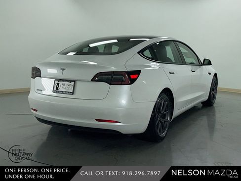 Used 2023 Tesla Model 3 Standard Range image 6