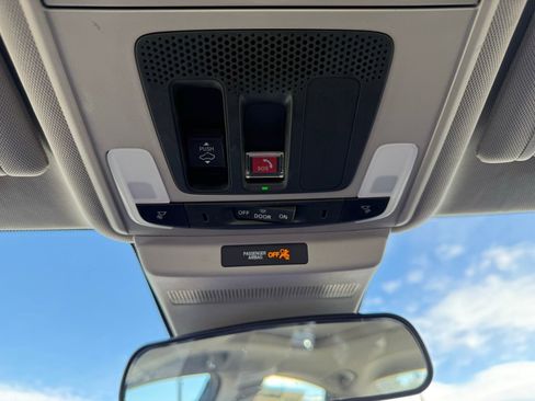 Used 2023 Honda Accord EX image 17