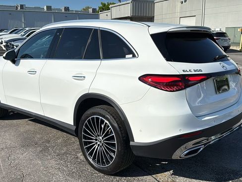 Used 2025 Mercedes-Benz GLC 300 image 6