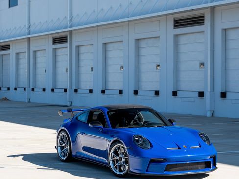 Used 2022 Porsche 911 GT3 image 37