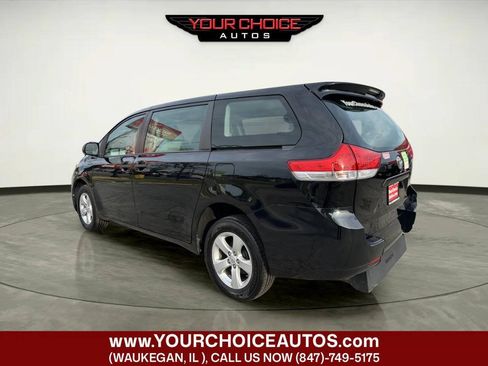 Used 2014 Toyota Sienna L FWD image 4
