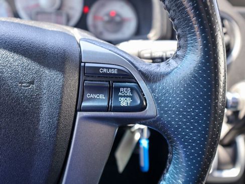 Used 2011 Honda Pilot EX-L image 26