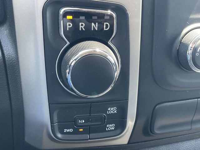 Used 2019 RAM 1500 Classic SLT AWD/4WD image 19