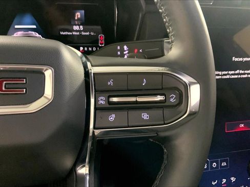 Used 2025 GMC Terrain Elevation AWD/4WD image 19