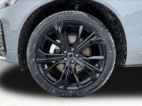 New 2026 Volvo XC60 B5 Ultra w/ Protection Package Premier AWD/4WD image 13