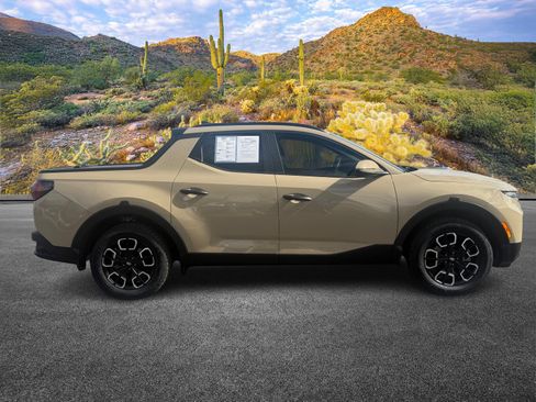 Used 2023 Hyundai Santa Cruz SEL w/ Activity Package image 3