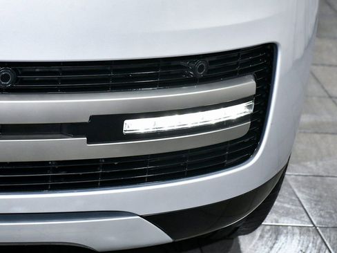 Used 2025 Land Rover Range Rover SE AWD/4WD image 87