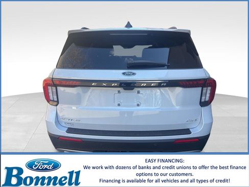 New 2026 Ford Explorer Active w/ Active Comfort Package image 4
