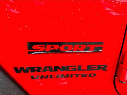 Used 2014 Jeep Wrangler Unlimited Sport w/ Quick Order Package 24S image 10