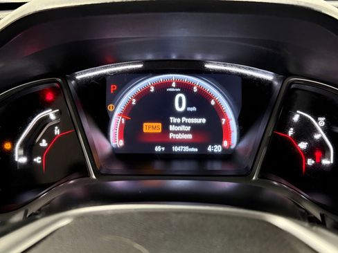 Used 2019 Honda Civic Sport image 14