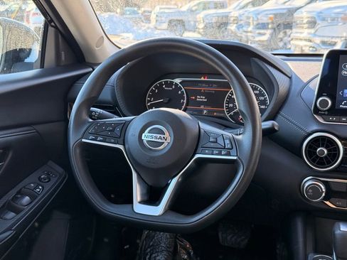 Used 2023 Nissan Sentra SV image 19