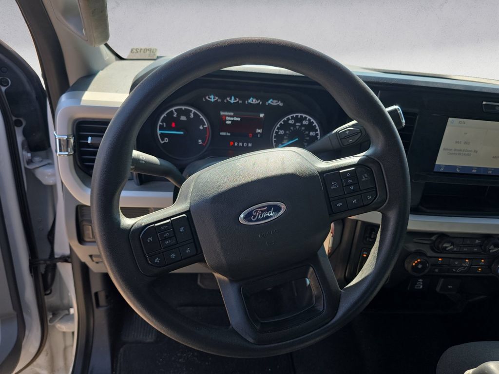 Used 2026 Ford F350 XLT AWD/4WD image 12
