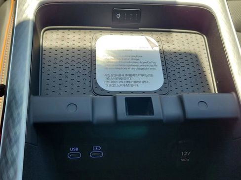 New 2026 Genesis GV70 2.5T Sport Prestige AWD/4WD image 32